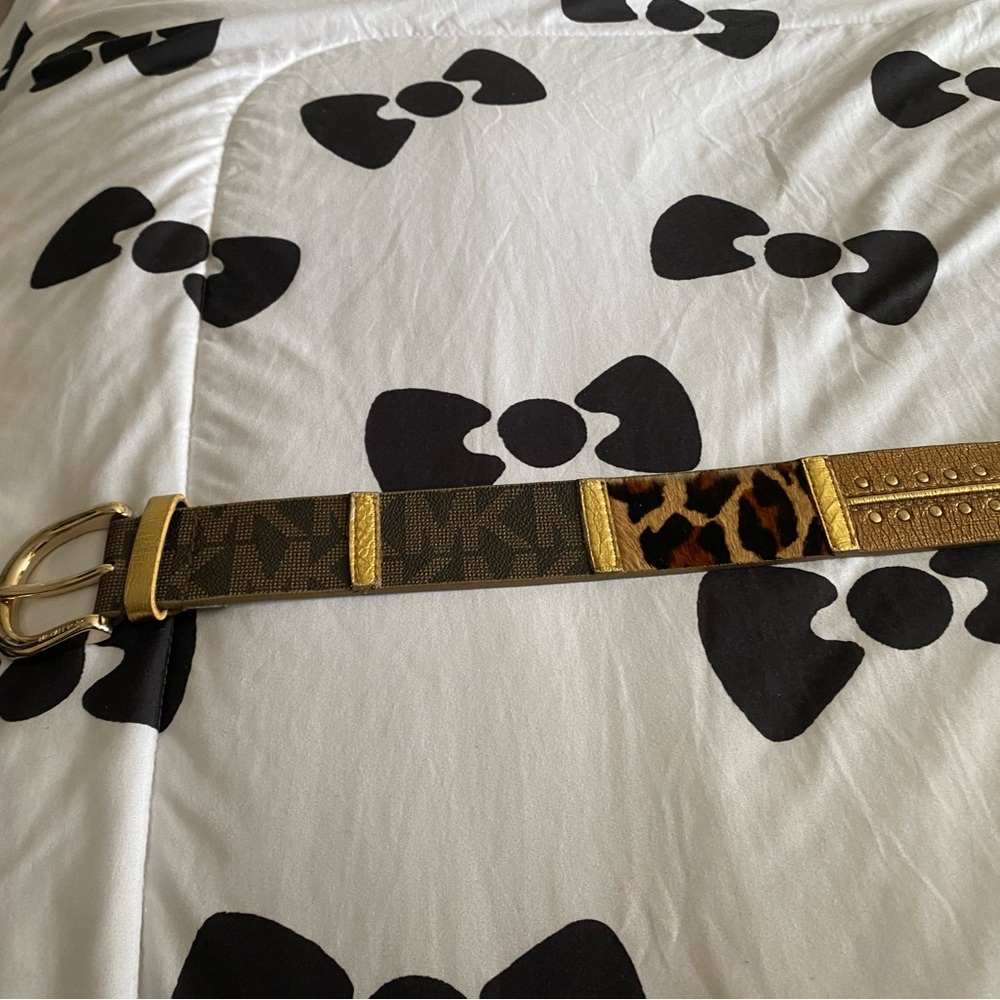 michael kors belt